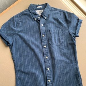 Abercrombie & Fitch blue button-up